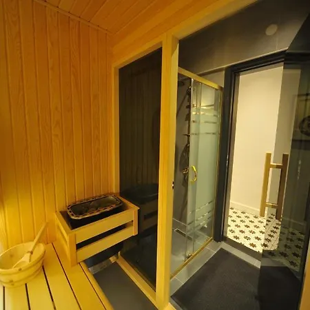 Sevim With A Sea View In Nisantasi Apartment Istanbul