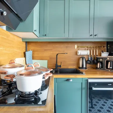 Apartamento Sevim With A Sea View In Nisantasi