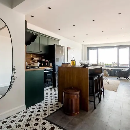 Sevim With A Sea View In Nisantasi Apartment Istanbul