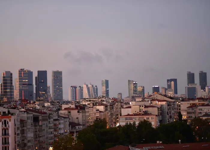 Sevim With A Sea View In Nisantasi اسطنبول